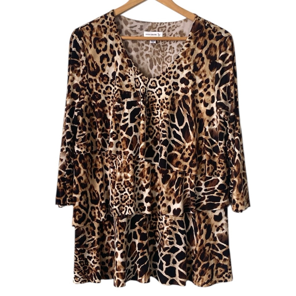 Susan Graver brown leopard Print liquid knit Tiered Top shirt size Medium